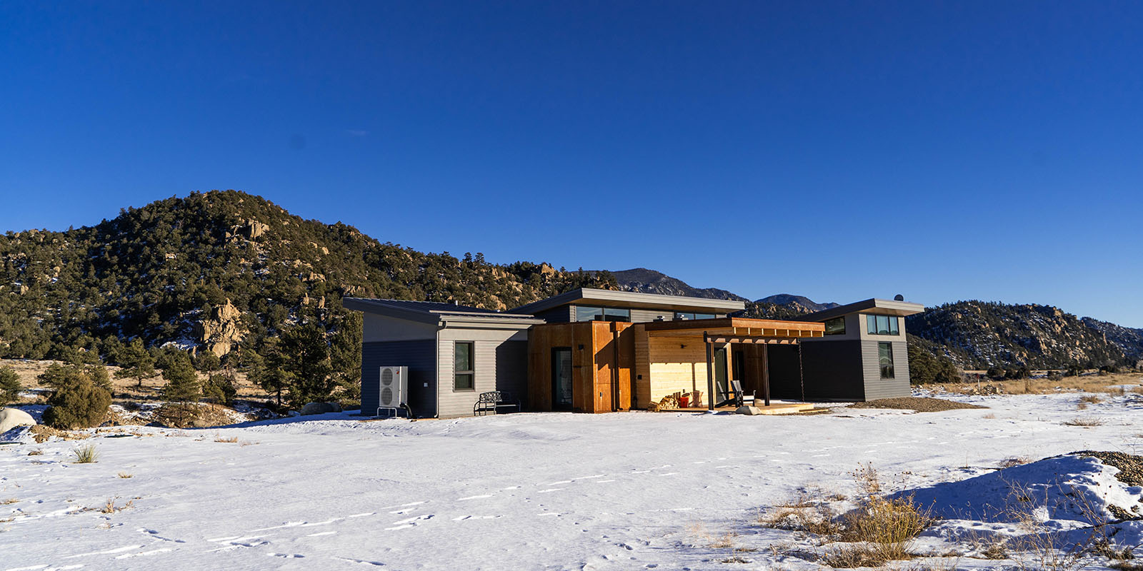 BrothersFishingCabin